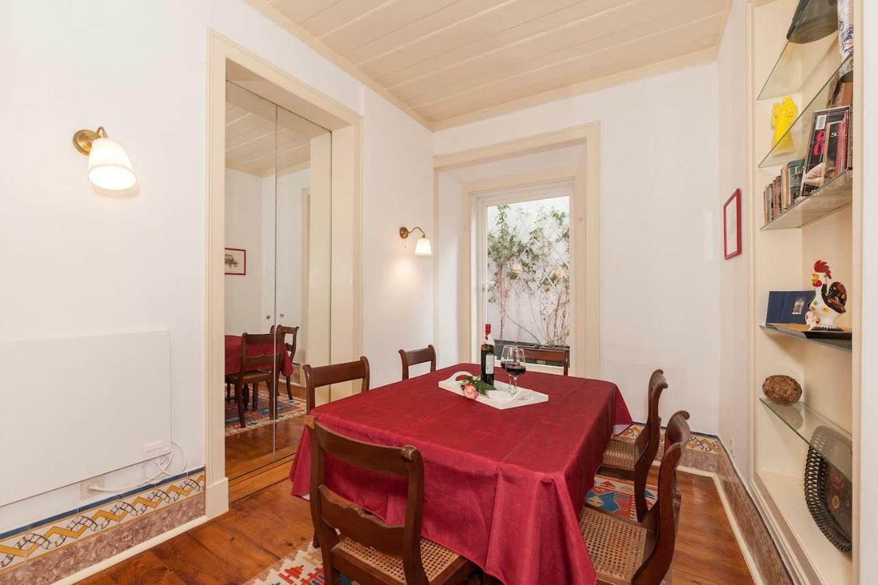2 Bedroom Apartment With Patio Next To Avenida Da Liberdade Лісабон Екстер'єр фото