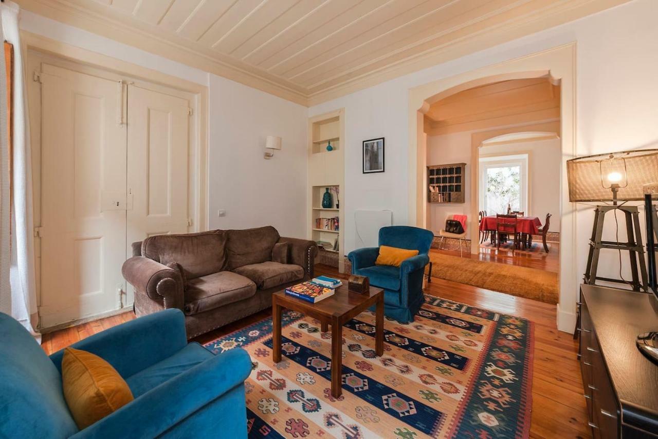 2 Bedroom Apartment With Patio Next To Avenida Da Liberdade Лісабон Екстер'єр фото